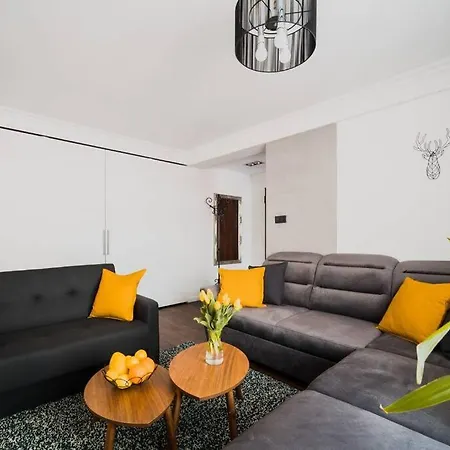 Apartmán Big Modern Apartment - Old Town - 3 Rooms-9 People